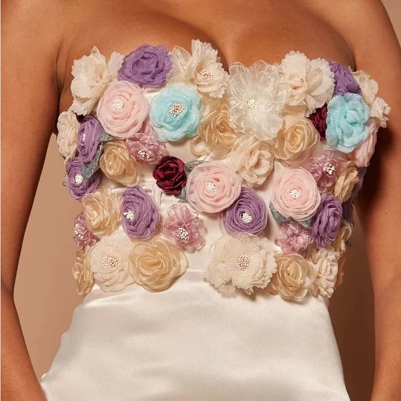 3d Flower appliqués rosette detail strapless satin dress formal midi dress - Picture 4 of 7